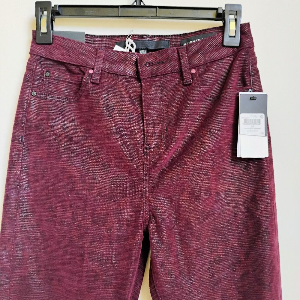 Guess burgundy corduroy jeggings size 26